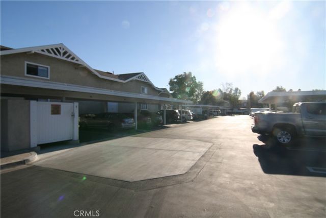 225 Tarocco, Irvine, CA 92618