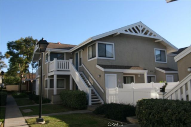 225 Tarocco, Irvine, CA 92618