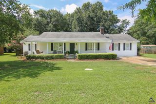1404 Tucker Road, Perry, GA 31069