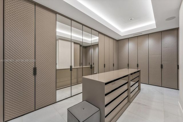 17901 Collins Ave 404, Sunny Isles Beach, FL 33160