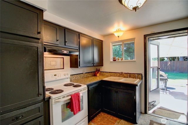 21264 Plaza Drive, Sedro Woolley, WA 98284