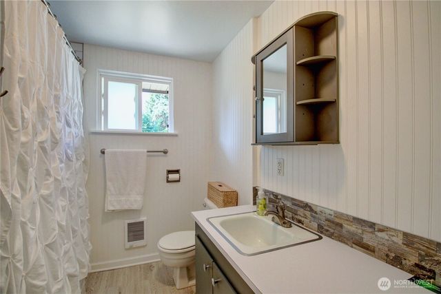 21264 Plaza Drive, Sedro Woolley, WA 98284