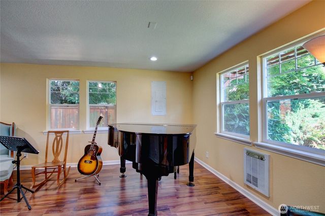 21264 Plaza Drive, Sedro Woolley, WA 98284