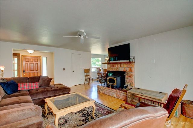 21264 Plaza Drive, Sedro Woolley, WA 98284