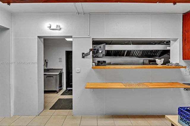 17 NE 1st Rd, Homestead, FL 33030