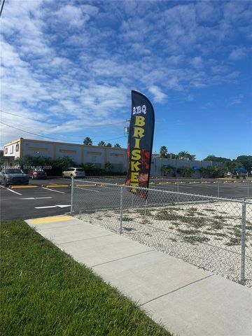 17 NE 1st Rd, Homestead, FL 33030