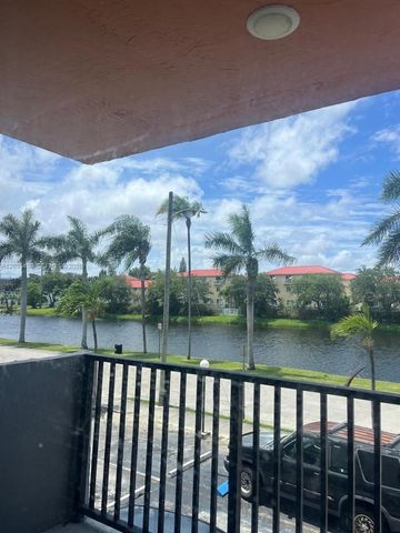 2075 NE 164th Street 204, North Miami Beach, FL 33162