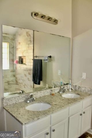 7809 Newbury Drive, Jonesboro, GA 30236