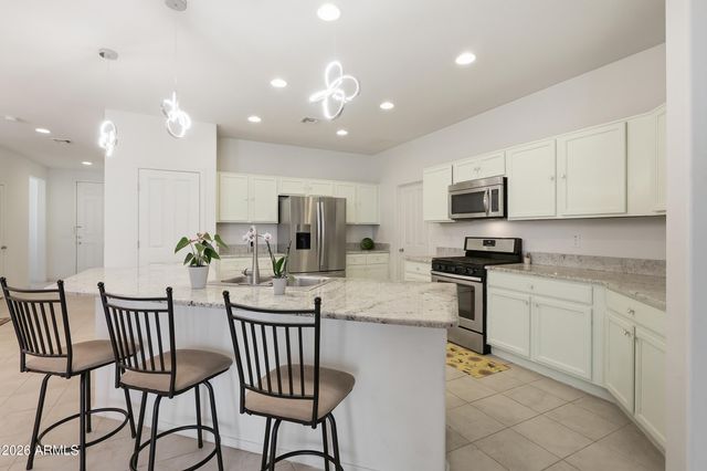 40820 W TAMARA Lane, Maricopa, AZ 85138