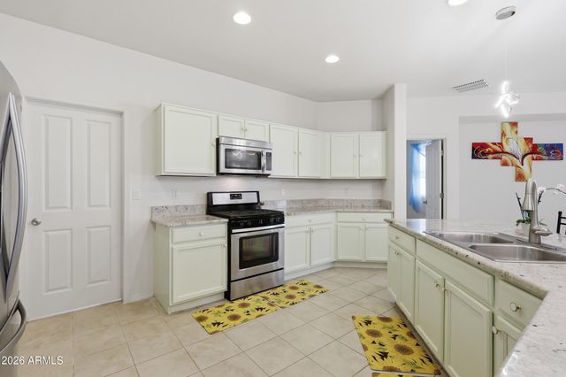 40820 W TAMARA Lane, Maricopa, AZ 85138