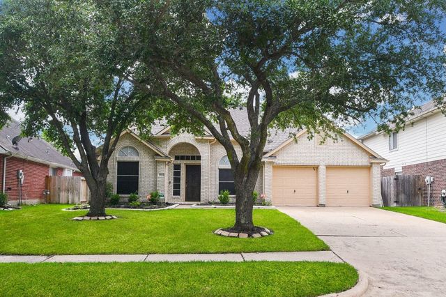 17623 W Copper Lakes Drive, Houston, TX 77095