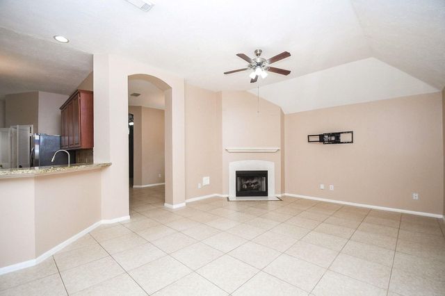 17623 W Copper Lakes Drive, Houston, TX 77095
