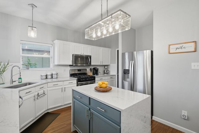 1405 Horseshoe Bend Court, Fort Worth, TX 76131