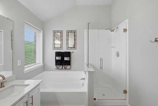 1405 Horseshoe Bend Court, Fort Worth, TX 76131