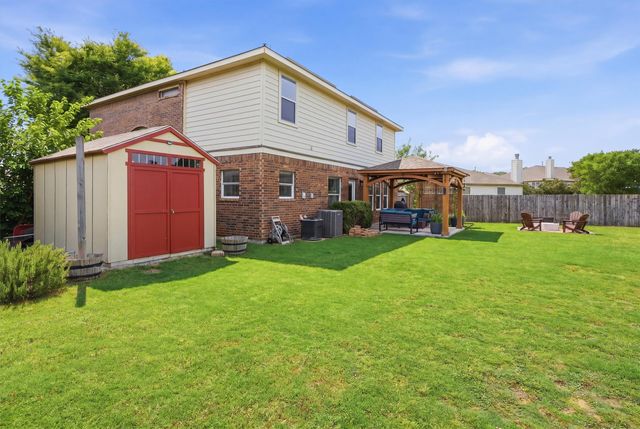 1405 Horseshoe Bend Court, Fort Worth, TX 76131