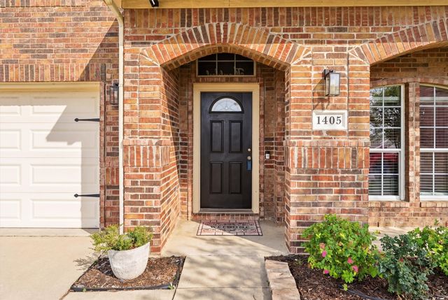 1405 Horseshoe Bend Court, Fort Worth, TX 76131