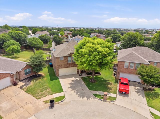 1405 Horseshoe Bend Court, Fort Worth, TX 76131