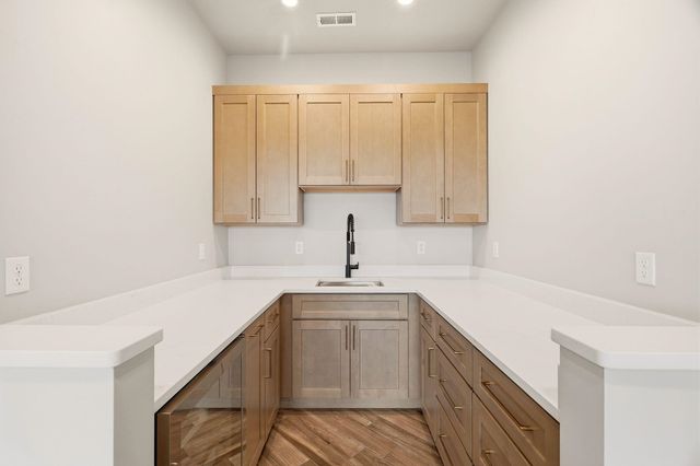 238 N Legacy Ridge Dr, Liberty Lake, WA 99019