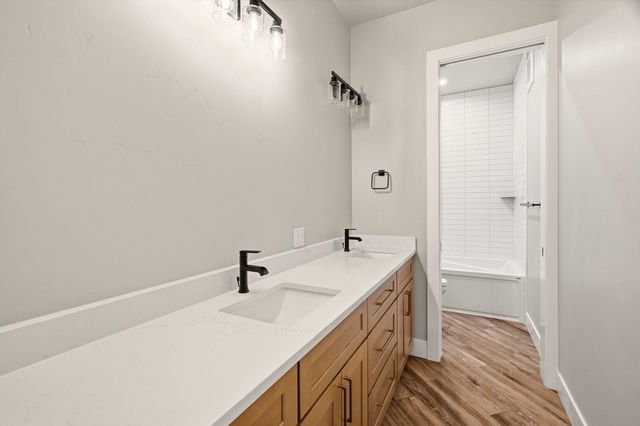 238 N Legacy Ridge Dr, Liberty Lake, WA 99019