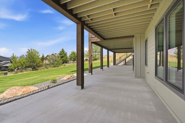 238 N Legacy Ridge Dr, Liberty Lake, WA 99019