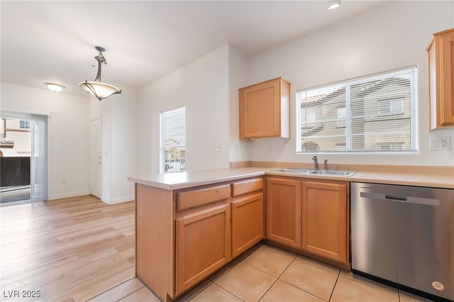 7660 West Eldorado Lane 138, Las Vegas, NV 89113