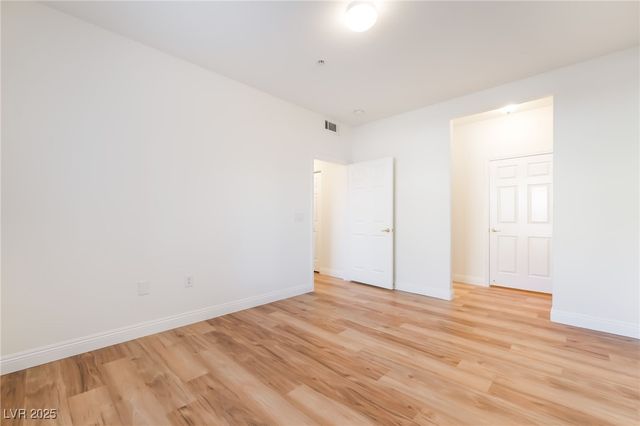 7660 West Eldorado Lane 138, Las Vegas, NV 89113