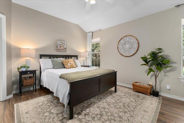 202 Treetop WAY, Buda, TX 78610