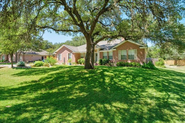 202 Treetop WAY, Buda, TX 78610