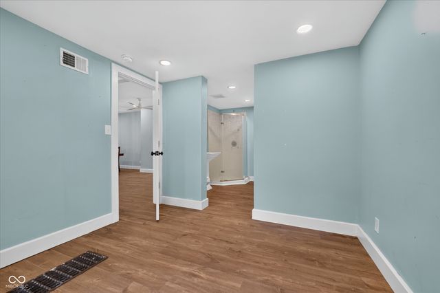 2424 W 61st Street, Indianapolis, IN 46228