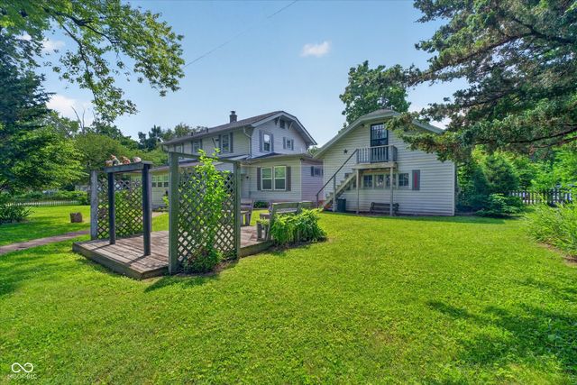 2424 W 61st Street, Indianapolis, IN 46228