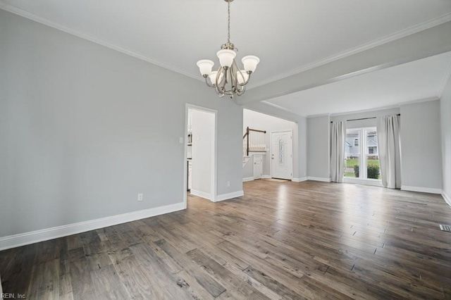 204 Meghan Kay CV, Newport News, VA 23606