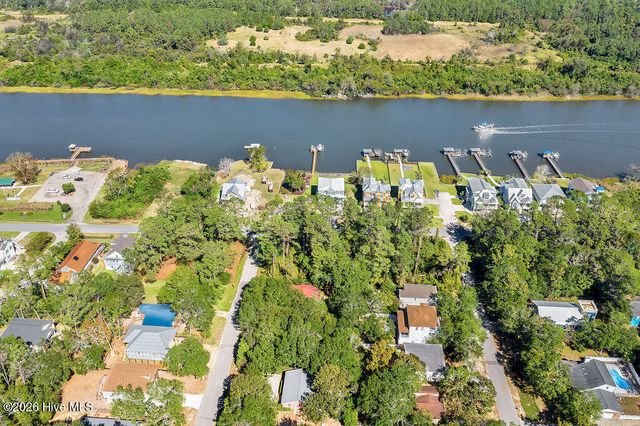 6098 Turtlewood Drive, Southport, NC 28461