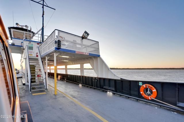 6098 Turtlewood Drive, Southport, NC 28461