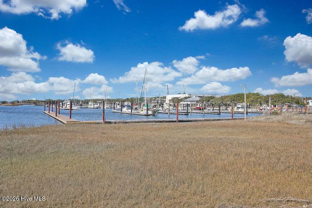 6098 Turtlewood Drive, Southport, NC 28461