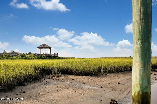 6098 Turtlewood Drive, Southport, NC 28461