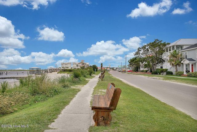 6098 Turtlewood Drive, Southport, NC 28461