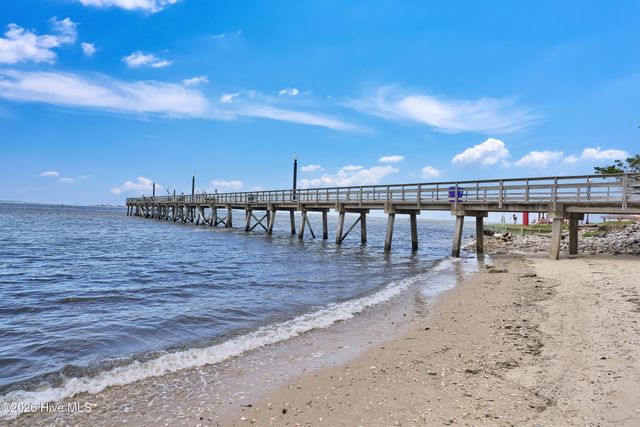 6098 Turtlewood Drive, Southport, NC 28461