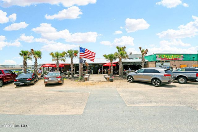 6098 Turtlewood Drive, Southport, NC 28461