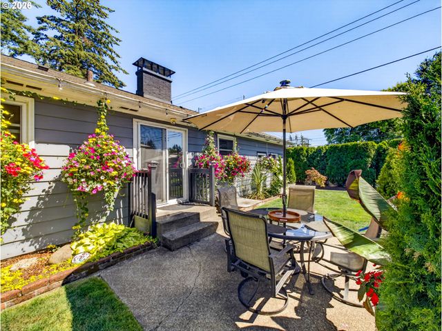 1515 Ne 129TH Pl, Portland, OR 97230