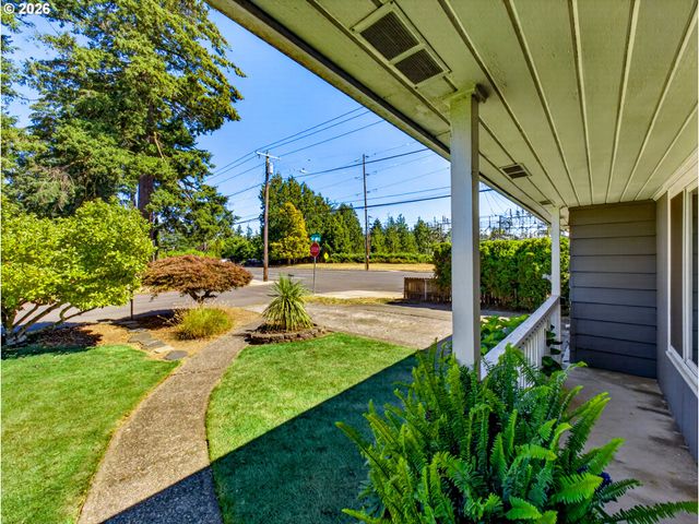 1515 Ne 129TH Pl, Portland, OR 97230