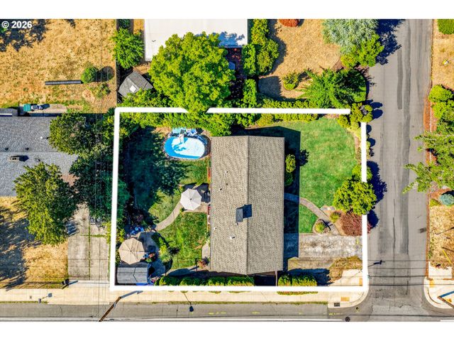 1515 Ne 129TH Pl, Portland, OR 97230