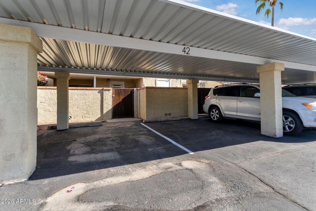 Image 16 of property listing at 6540 N 7TH Avenue 42, Phoenix, AZ 85013