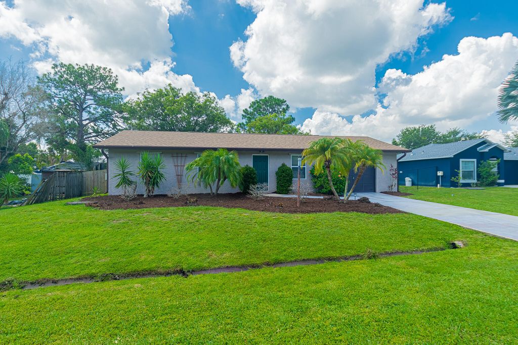 308 SW De Gouvea Terrace, Port St. Lucie, Port St Lucie, FL 34984