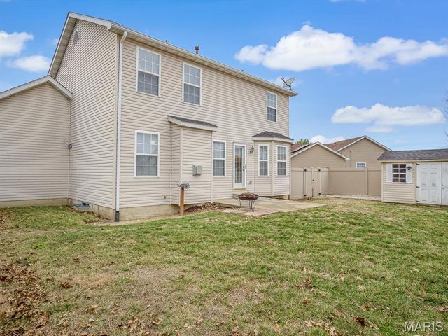 134 Colonial Drive, Hamel, IL 62046