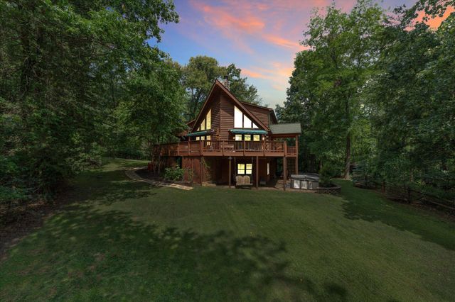 459 WINDY PINES RD, Front Royal, VA 22630