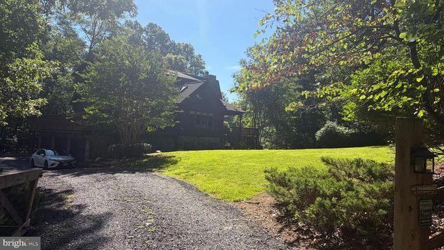459 WINDY PINES RD, Front Royal, VA 22630