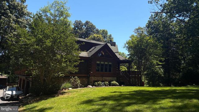 459 WINDY PINES RD, Front Royal, VA 22630