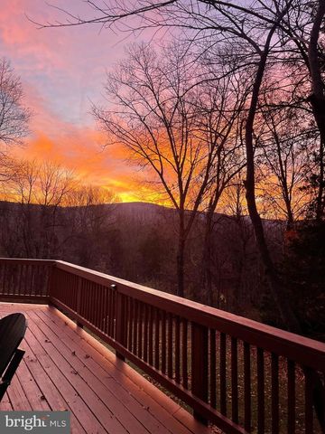 459 WINDY PINES RD, Front Royal, VA 22630