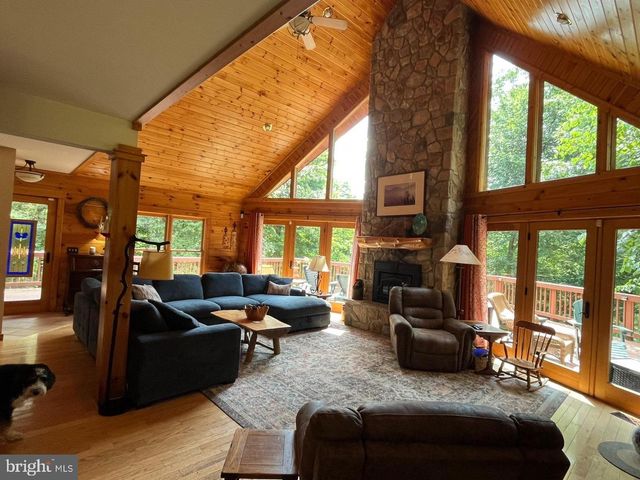 459 WINDY PINES RD, Front Royal, VA 22630