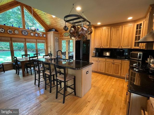 459 WINDY PINES RD, Front Royal, VA 22630